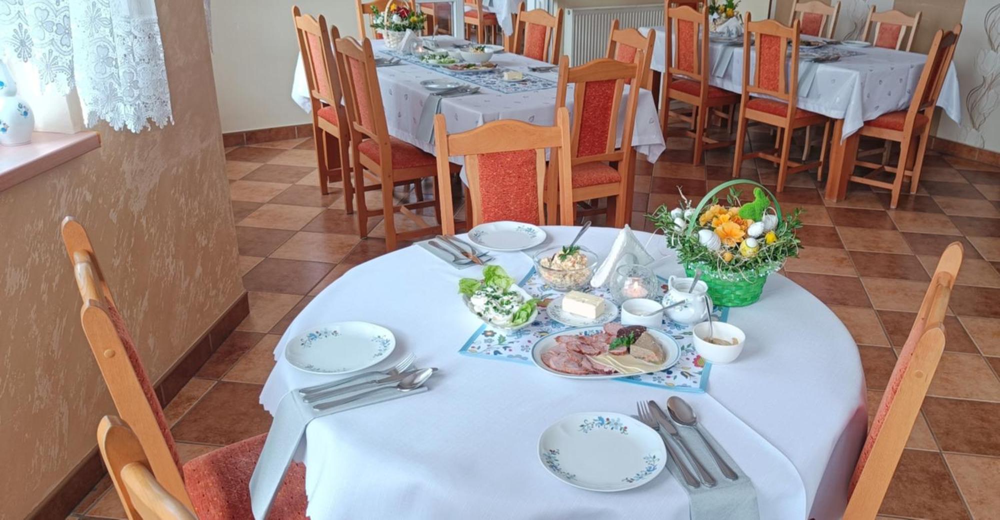 Agroturystyka Pod Ptasią Górą Golubie Exterior foto